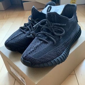 Yeezy Boost 350 V2 Triple Black Static 7 6.5 NIB
